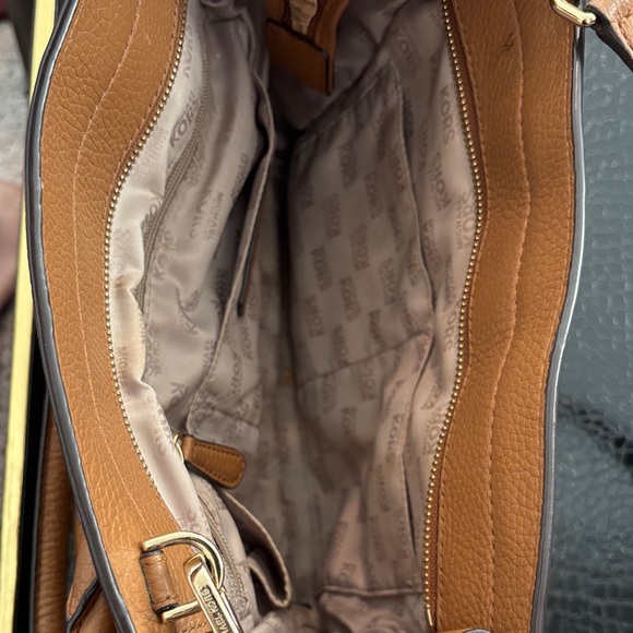 Michael Kors Tan Satchel with Gold Hardware - Picture 5 of 9